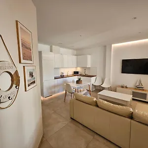 apartamento-puerto-marina-beach.1costadelsol.com/